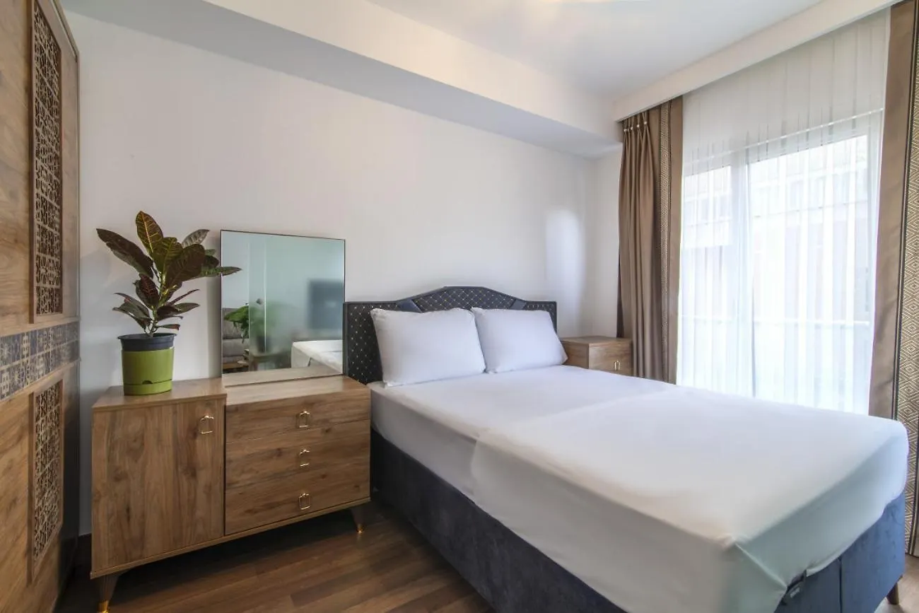 Residence Flat With Excellent Location In Sisli Istanbul